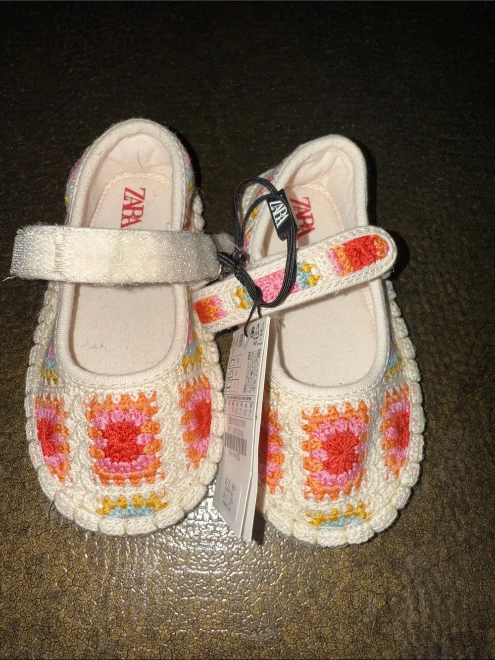 Zara Girls Crochet Mary Janes in Cream with Pink & Orange